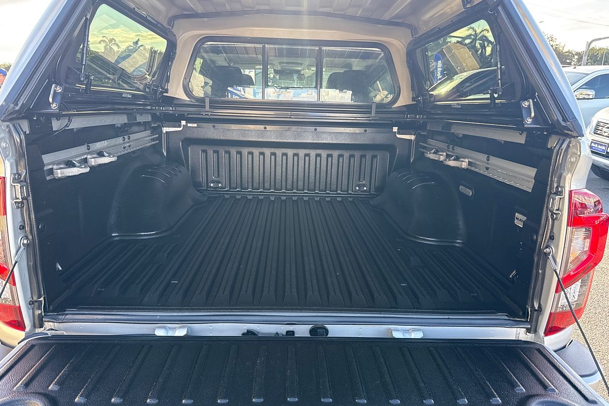 2021 Nissan Navara ST D23 4X4