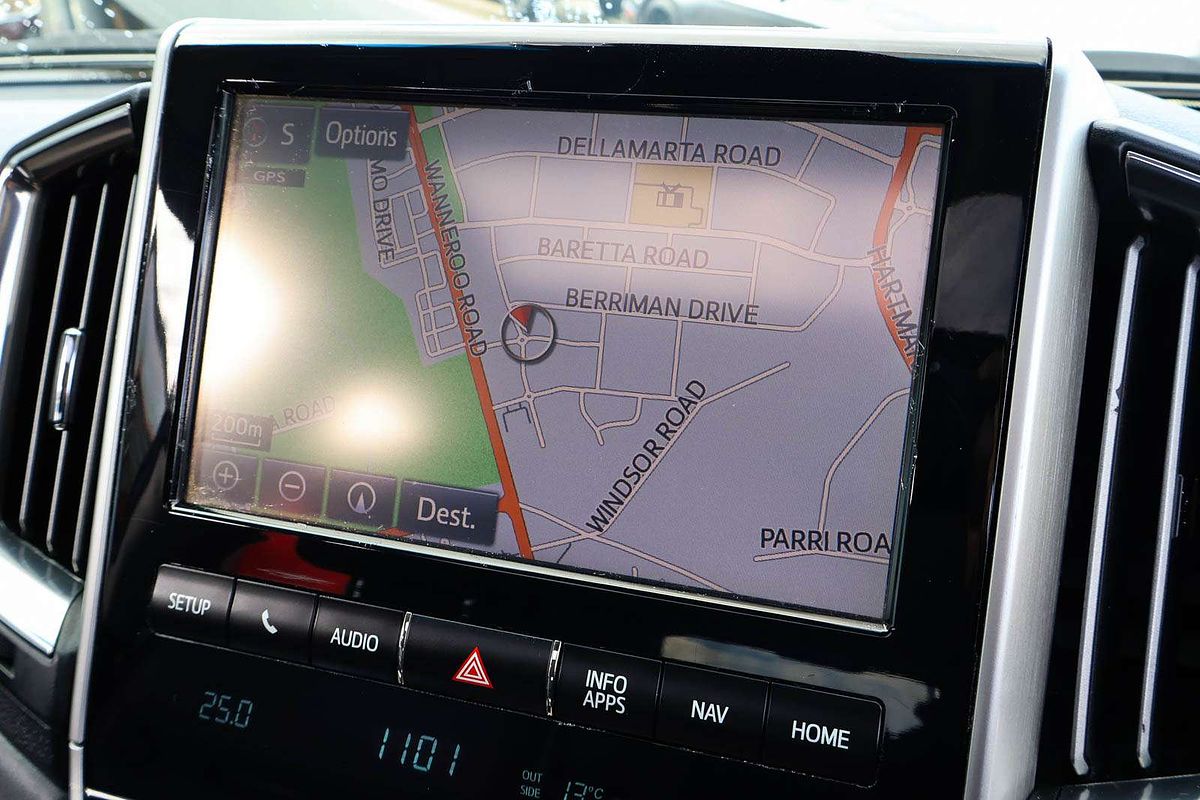 2016 Toyota Landcruiser Sahara VDJ200R