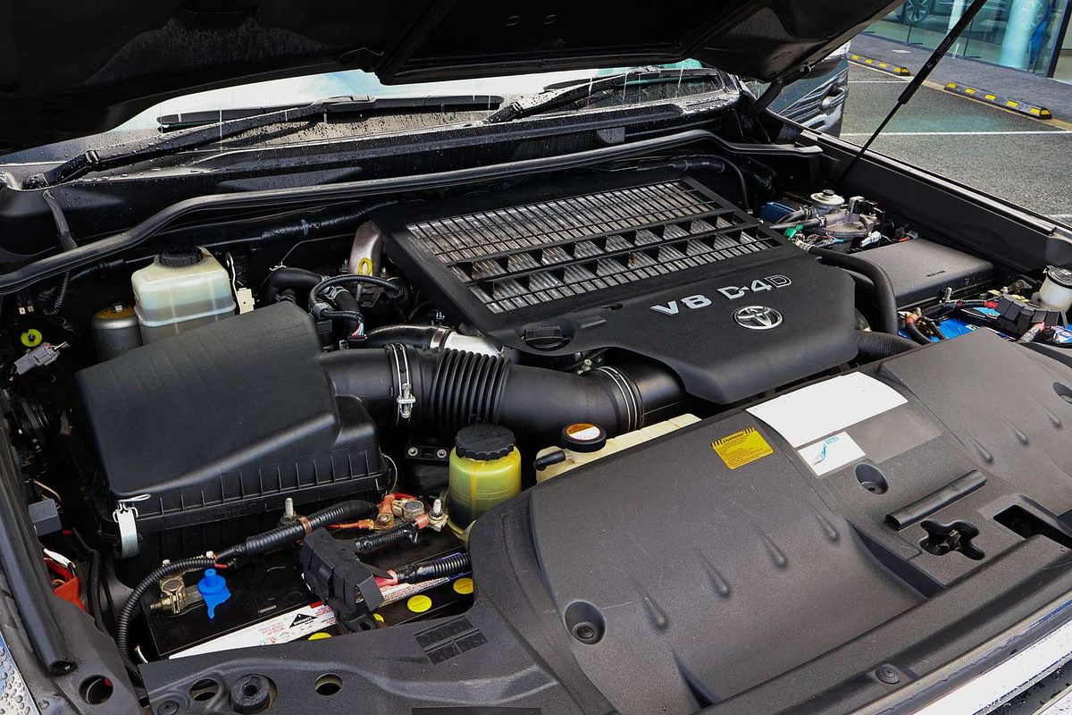 2016 Toyota Landcruiser Sahara VDJ200R