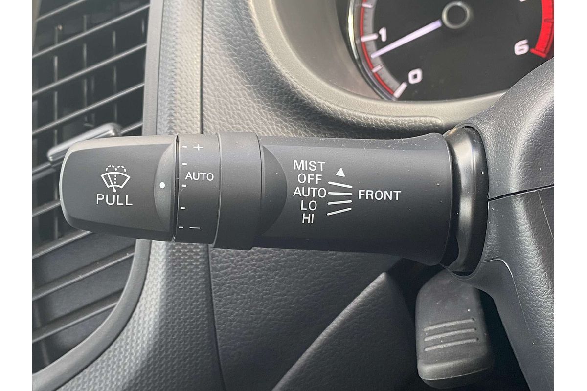 2024 Mitsubishi Triton GLX MR 4X4