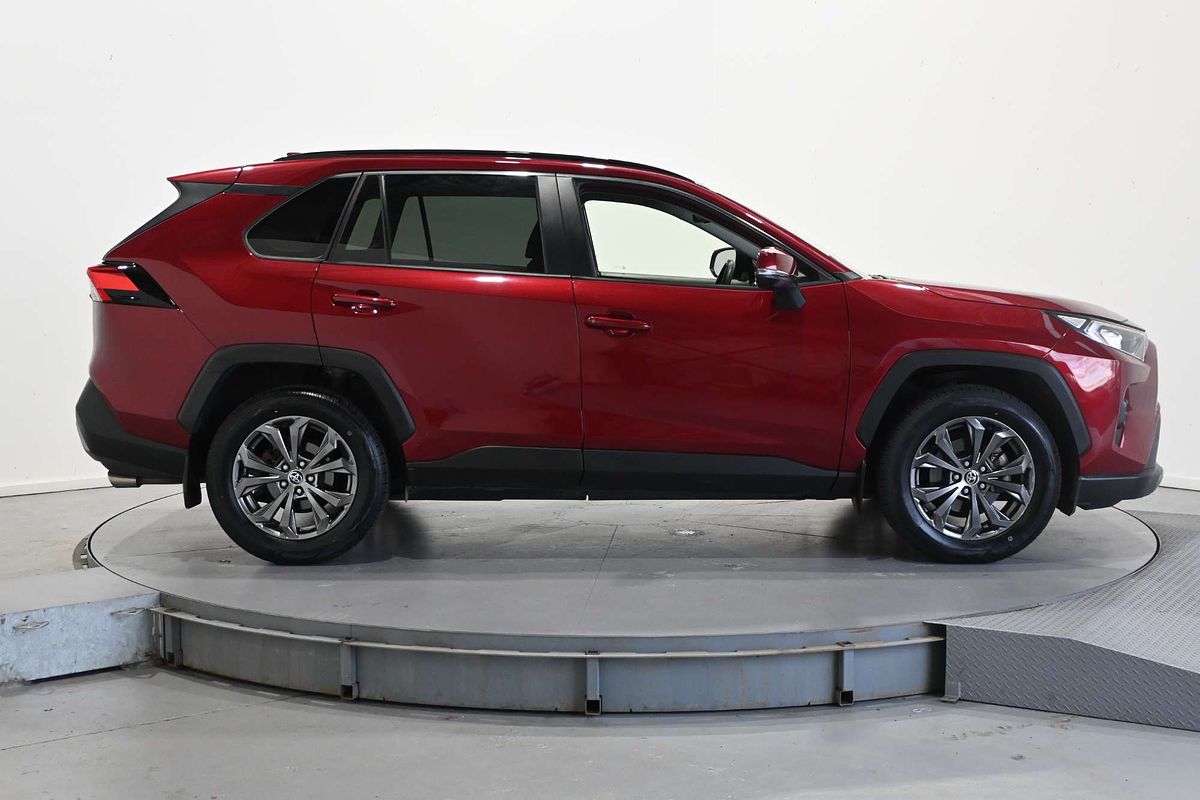 2022 Toyota RAV4 GXL MXAA52R