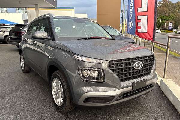 2025 Hyundai Venue  QX.V5