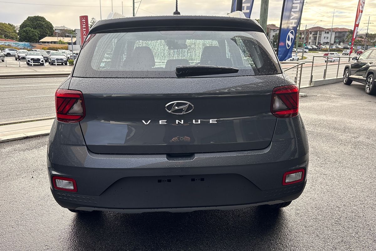 2025 Hyundai Venue  QX.V5