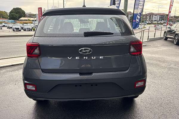 2025 Hyundai Venue  QX.V5