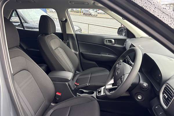 2025 Hyundai Venue  QX.V5
