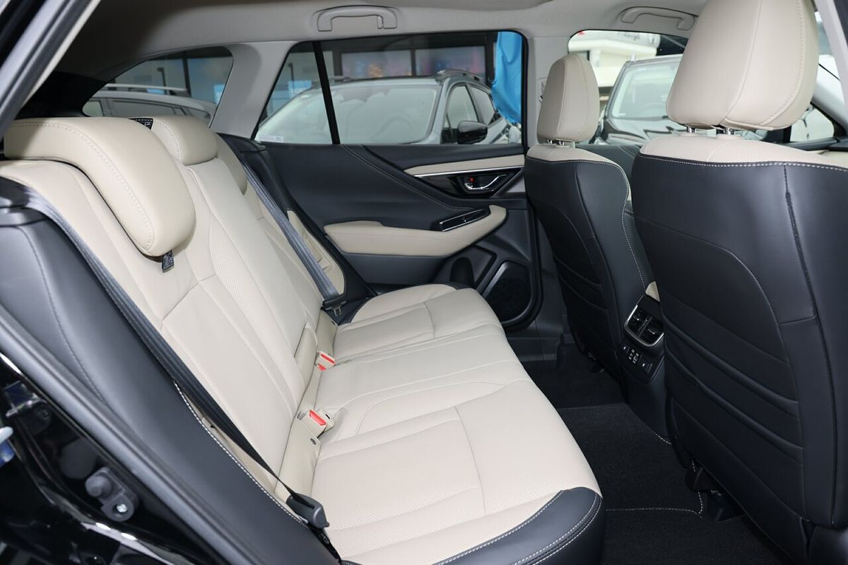 2025 Subaru Outback AWD Touring XT 6GEN
