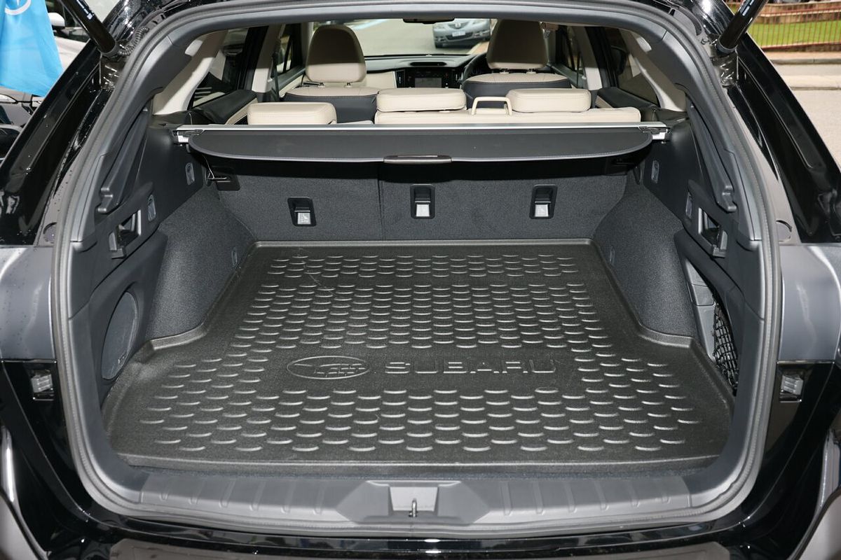 2025 Subaru Outback AWD Touring XT 6GEN