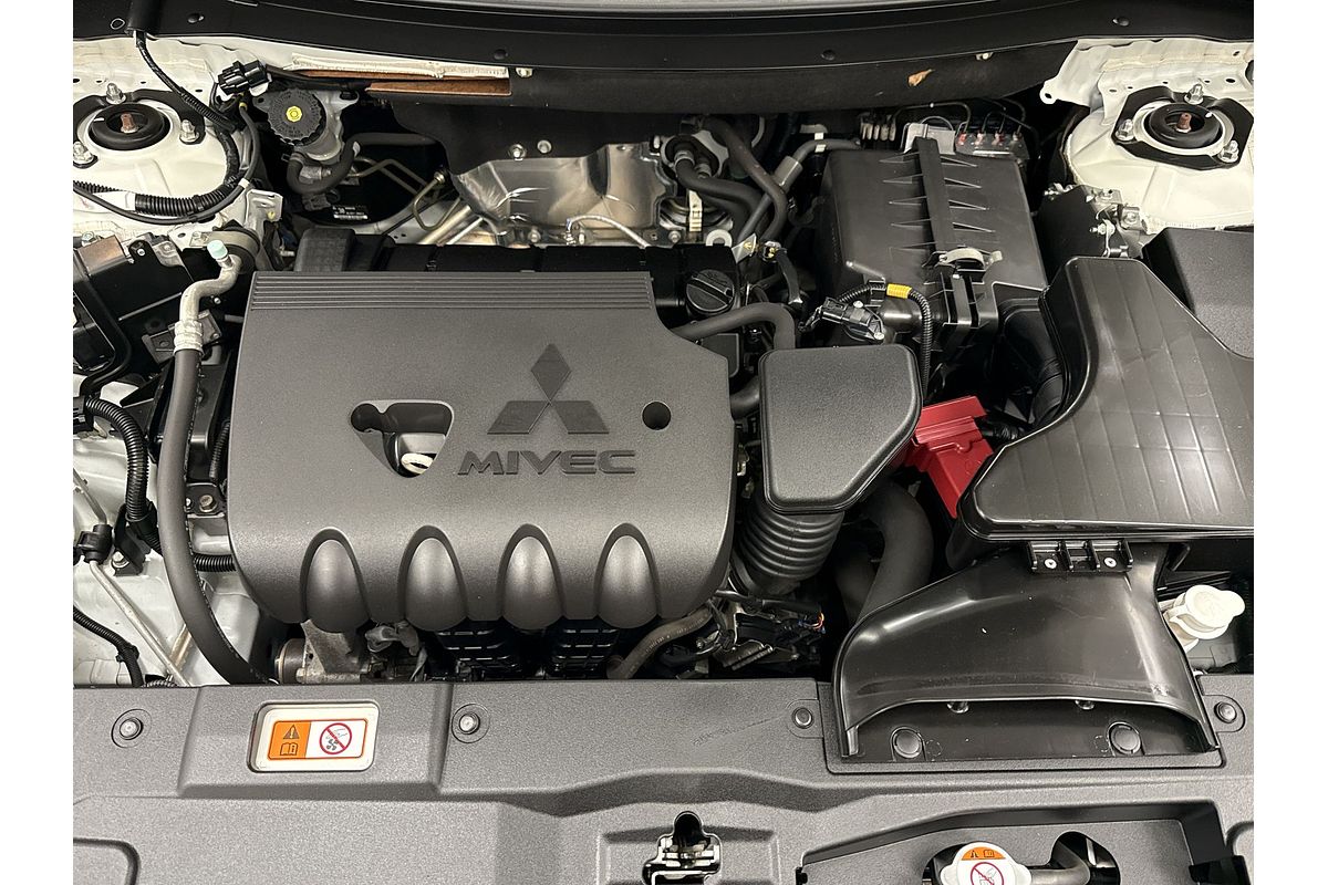 2016 Mitsubishi Outlander LS ZK