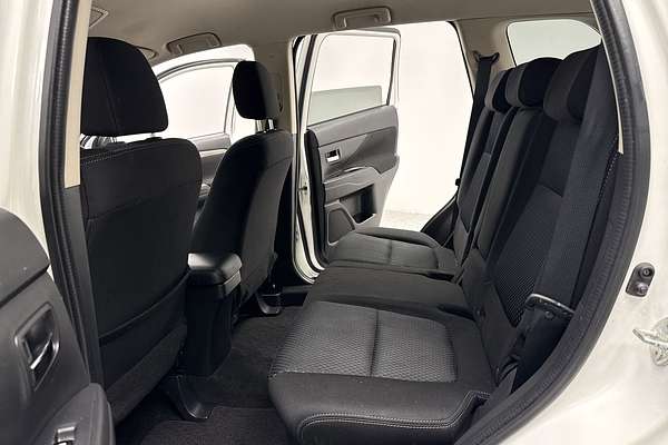 2016 Mitsubishi Outlander LS ZK