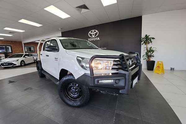 2017 Toyota Hilux SR GUN126R 4X4