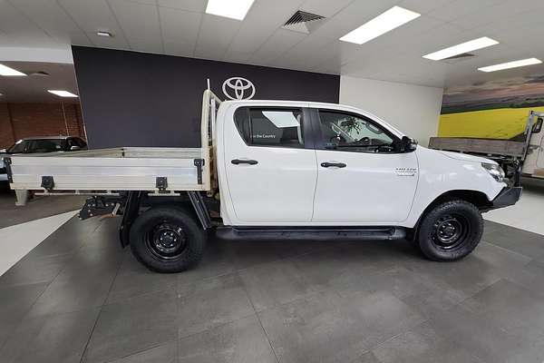 2017 Toyota Hilux SR GUN126R 4X4