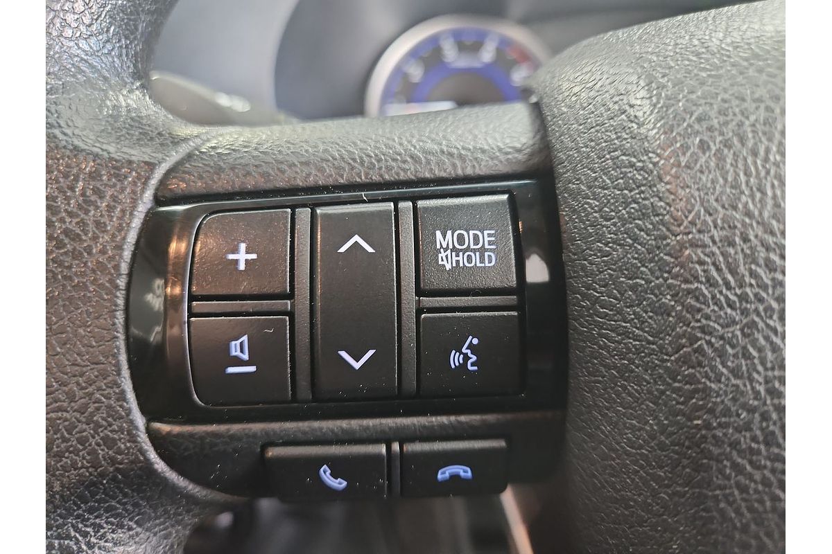 2017 Toyota Hilux SR GUN126R 4X4