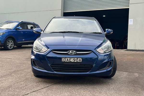 2015 Hyundai Accent Active RB2