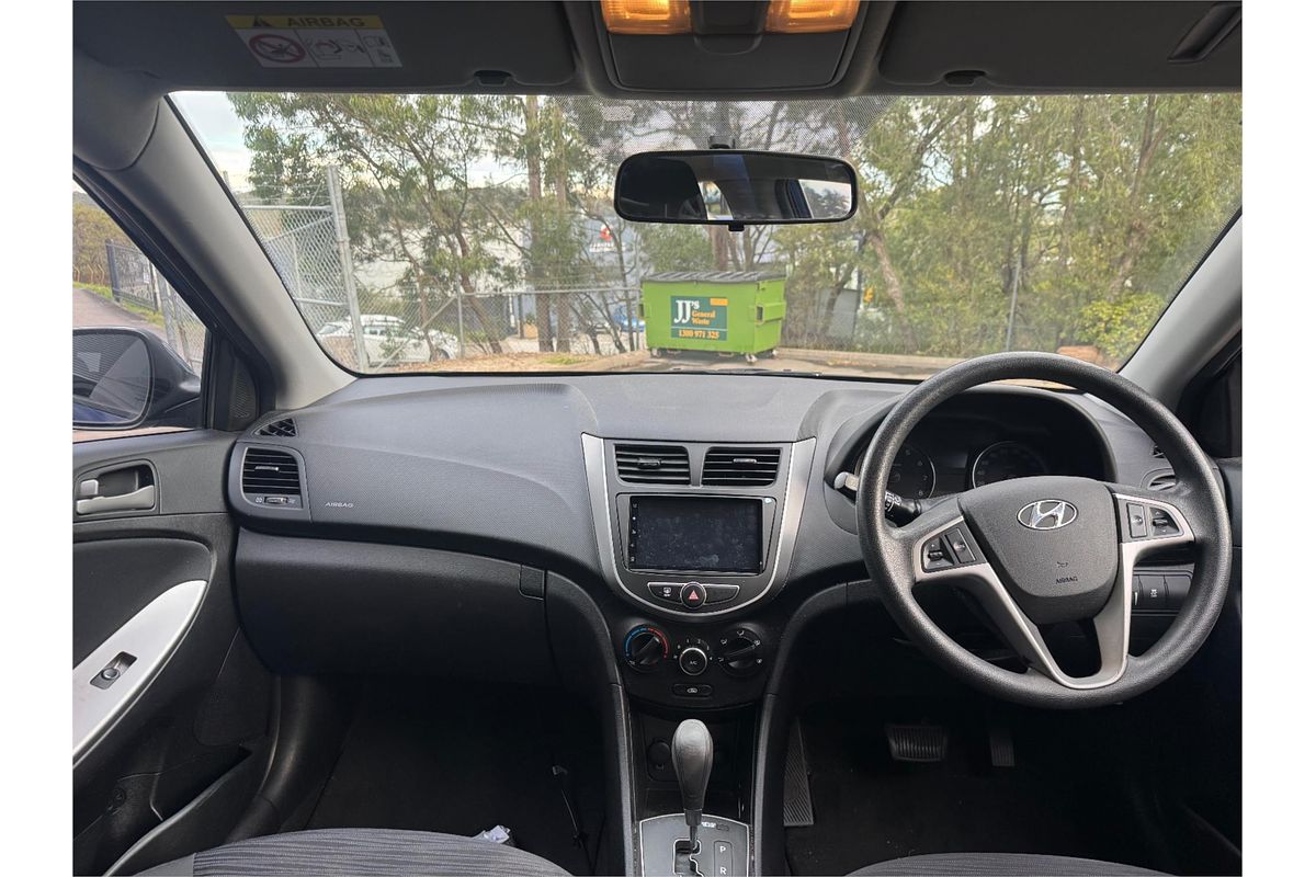 2015 Hyundai Accent Active RB2