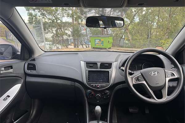 2015 Hyundai Accent Active RB2