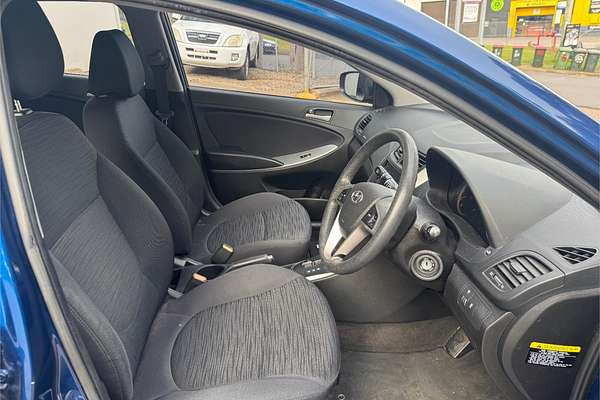 2015 Hyundai Accent Active RB2