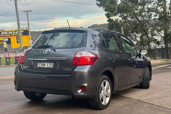 2012 Toyota Corolla Conquest ZRE152R