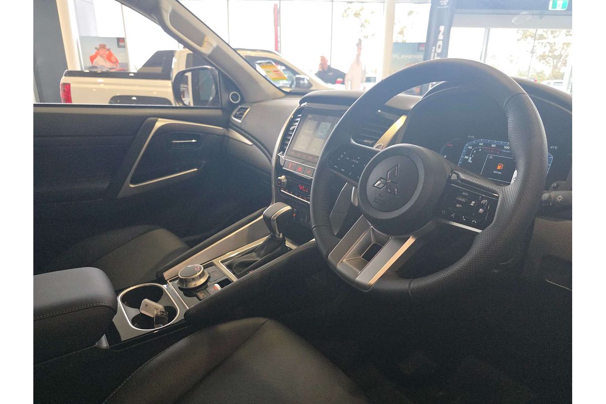 2025 Mitsubishi Pajero Sport Exceed QG
