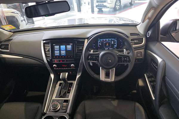 2025 Mitsubishi Pajero Sport Exceed QG