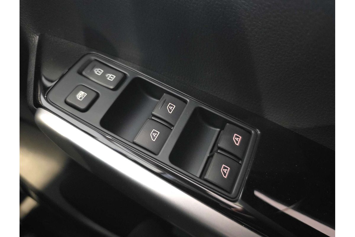 2025 Mitsubishi Pajero Sport Exceed QG