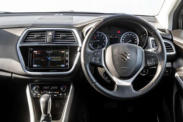 2019 Suzuki S-Cross Turbo Prestige JY
