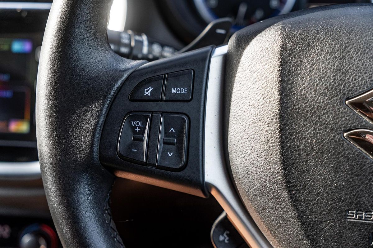 2019 Suzuki S-Cross Turbo Prestige JY