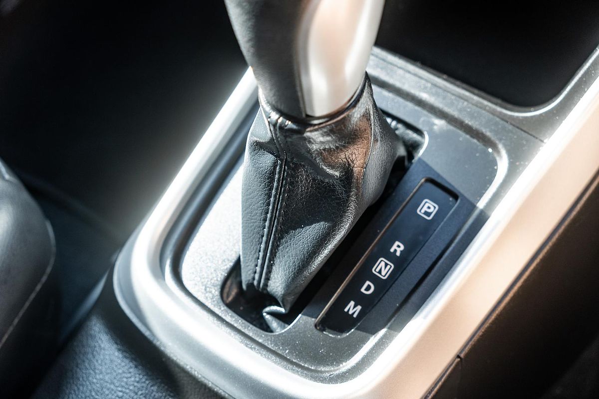 2019 Suzuki S-Cross Turbo Prestige JY