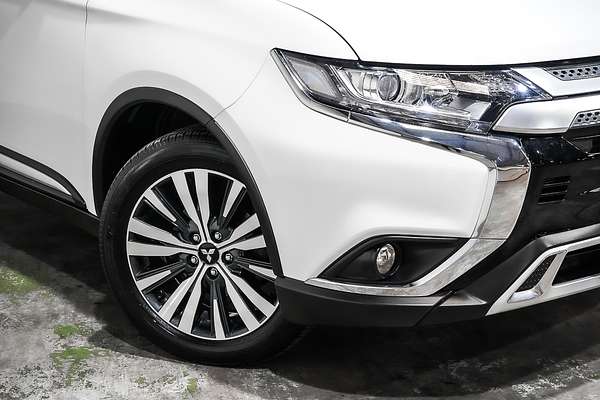 2021 Mitsubishi Outlander LS ZL