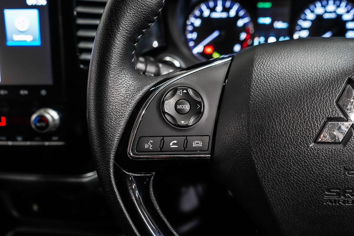 2021 Mitsubishi Outlander LS ZL