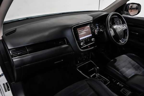 2021 Mitsubishi Outlander LS ZL