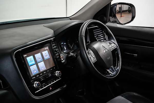 2021 Mitsubishi Outlander LS ZL