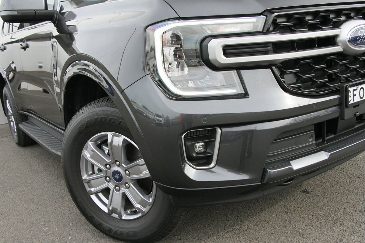2024 Ford Everest Ambiente  2.0L