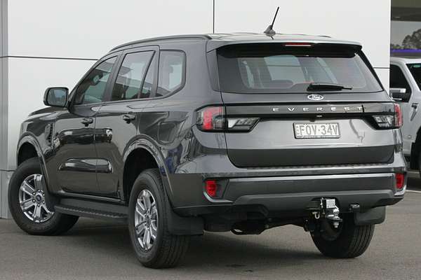 2024 Ford Everest Ambiente 2.0L