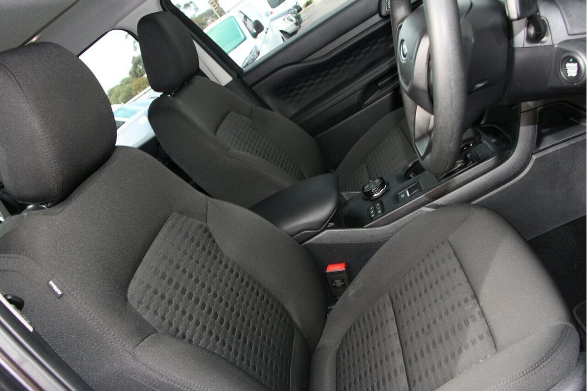 2024 Ford Everest Ambiente  2.0L