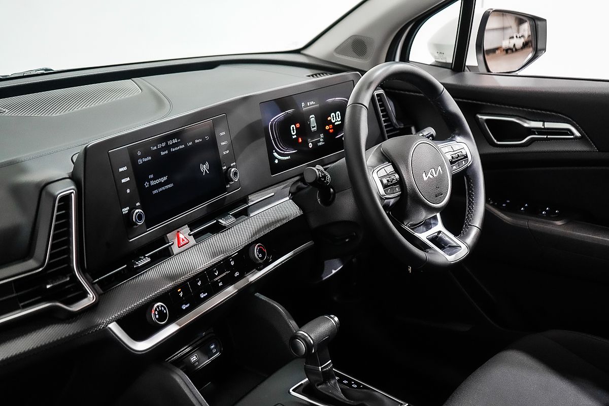 2024 Kia Sportage S NQ5