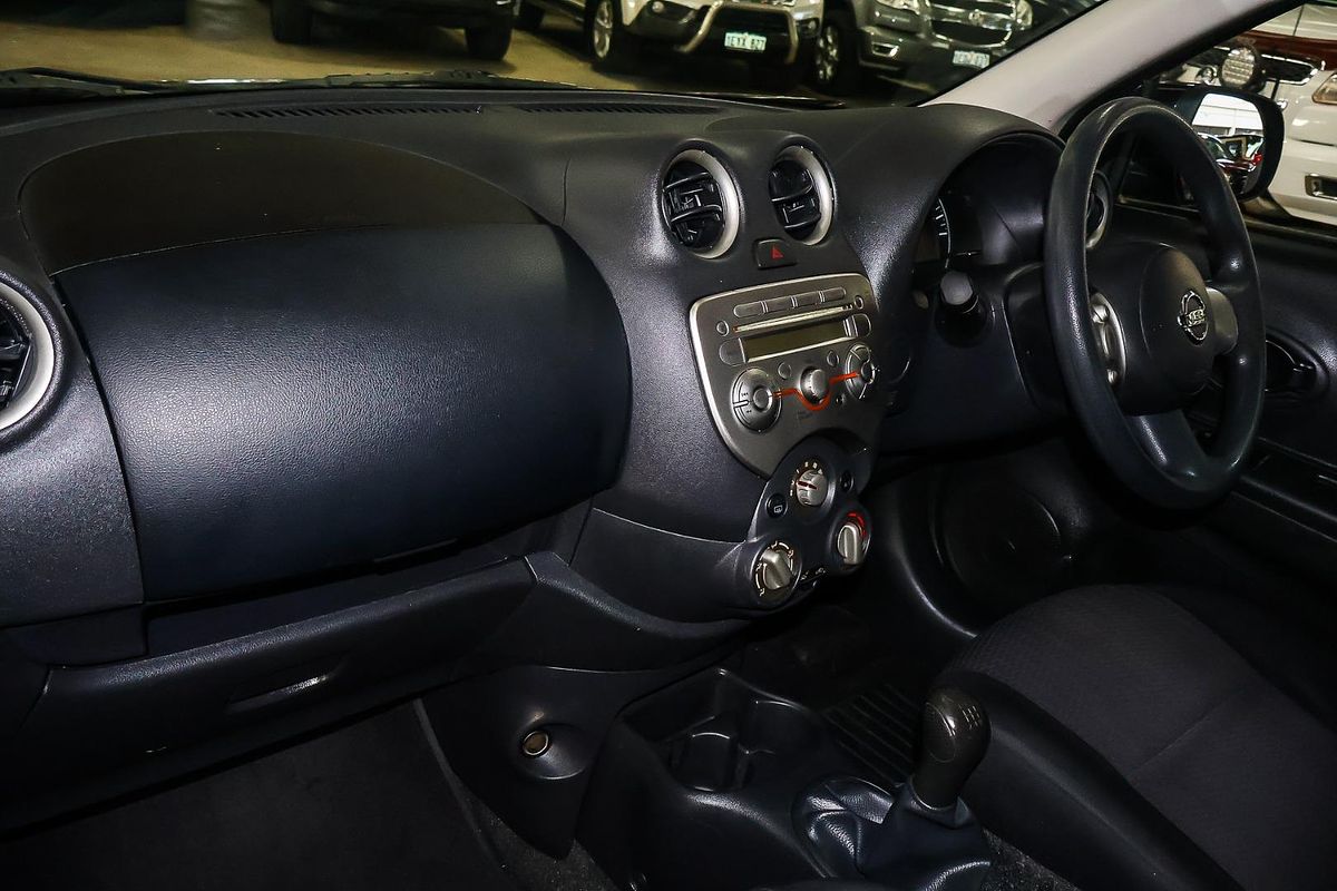 2014 Nissan Micra ST-L K13