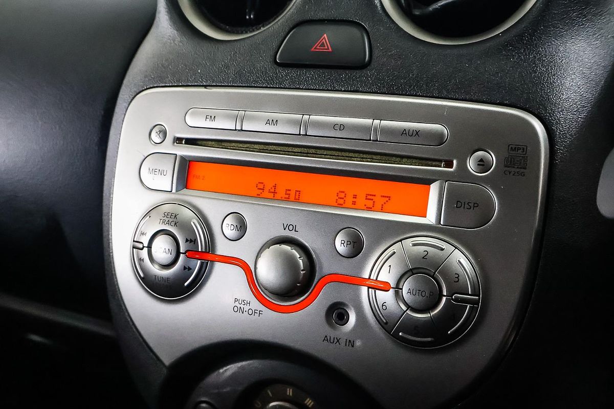 2014 Nissan Micra ST-L K13