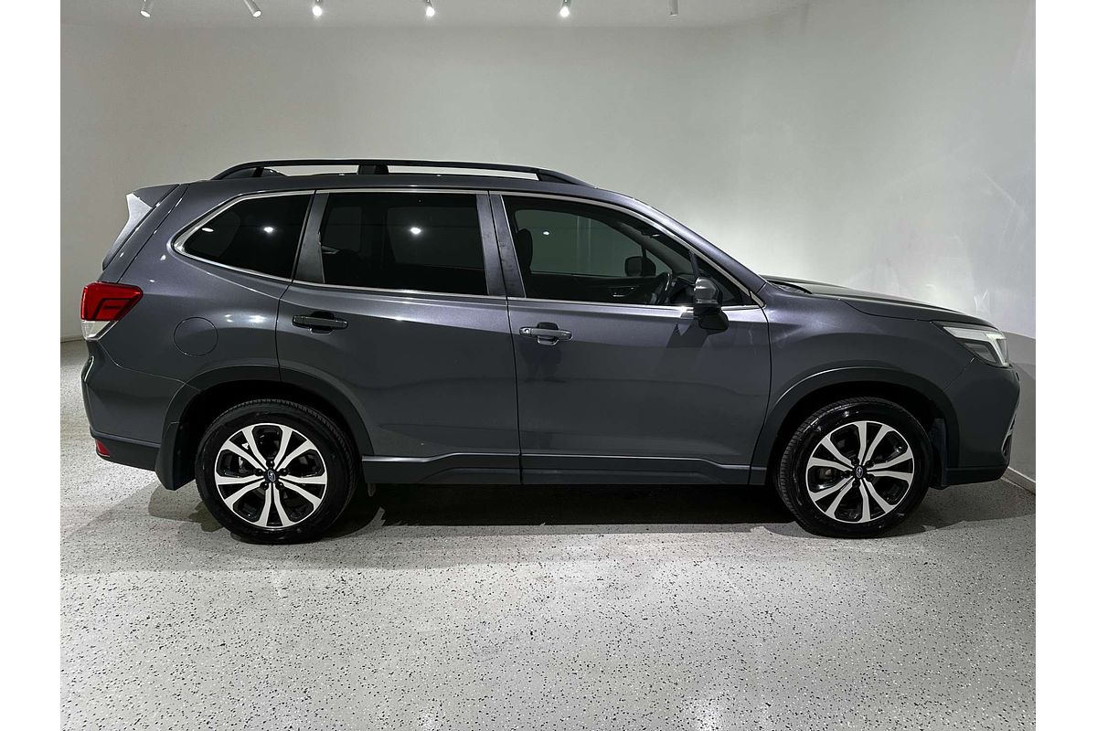 2020 Subaru Forester 2.5i Premium S5