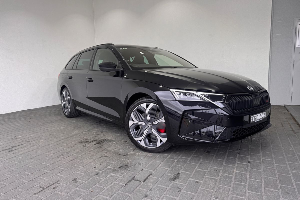 2025 SKODA Octavia RS NX