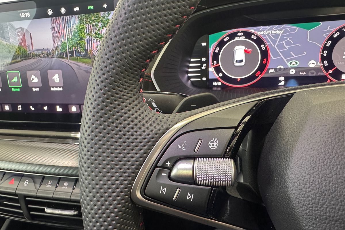 2025 SKODA Octavia RS NX