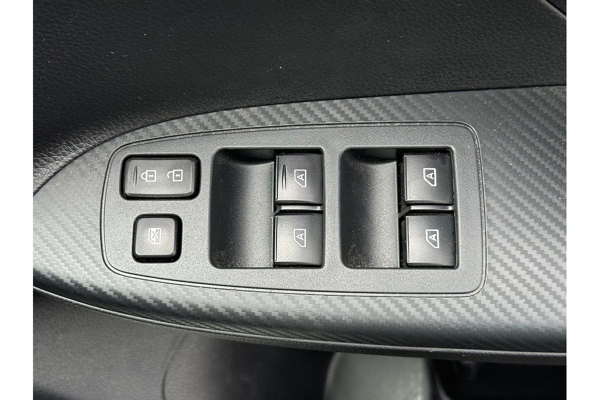 2023 Mitsubishi Eclipse Cross ES YB