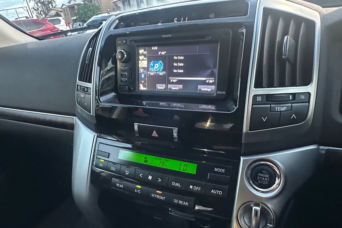 2014 Toyota Landcruiser VX VDJ200R