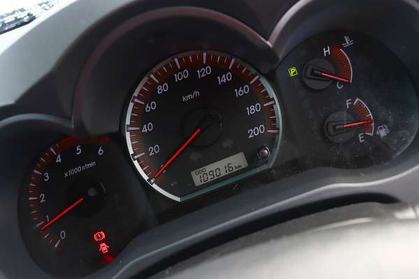 2013 Toyota Hilux SR5 KUN26R 4X4