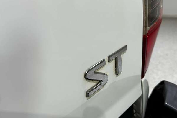 2019 Nissan Navara ST D23 Series 3 4X4