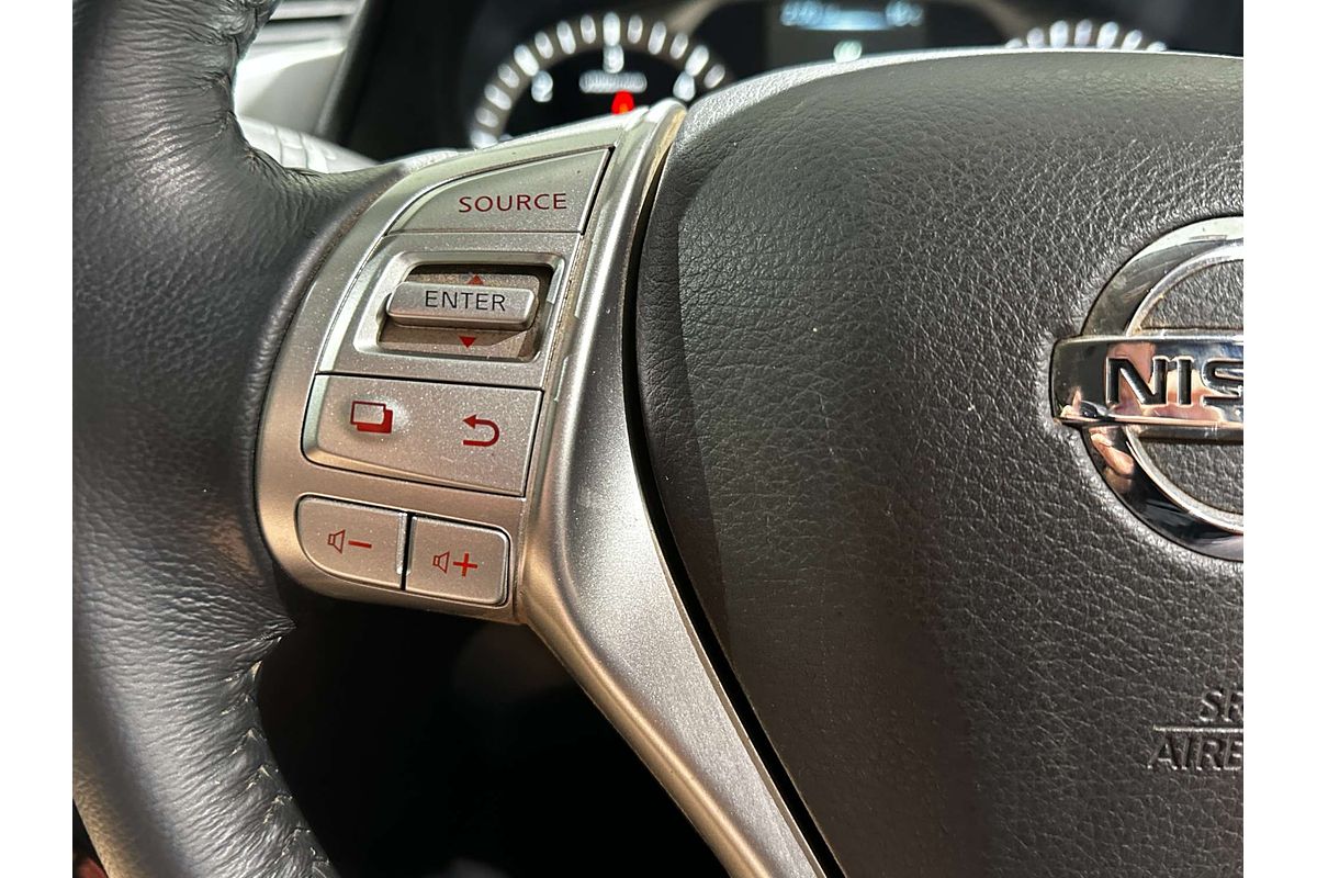 2019 Nissan Navara ST D23 Series 3 4X4