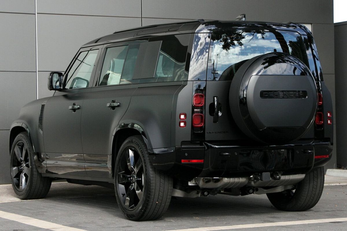 2025 Land Rover Defender 110 D350 X-Dynamic HSE L663