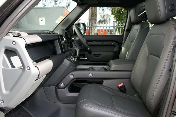 2025 Land Rover Defender 110 D350 X-Dynamic HSE L663