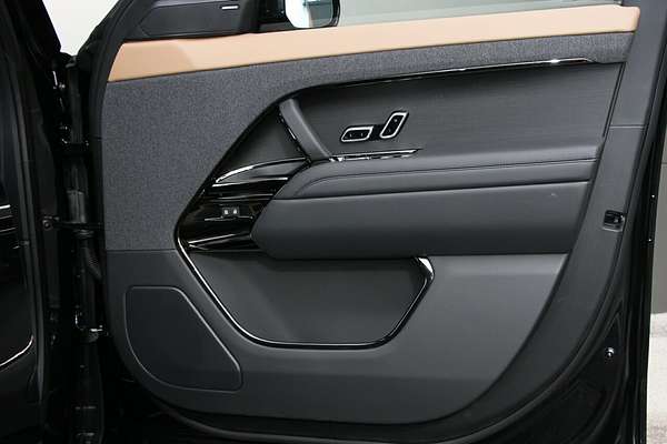 2025 Land Rover Range Rover Sport D250 Dynamic SE L461