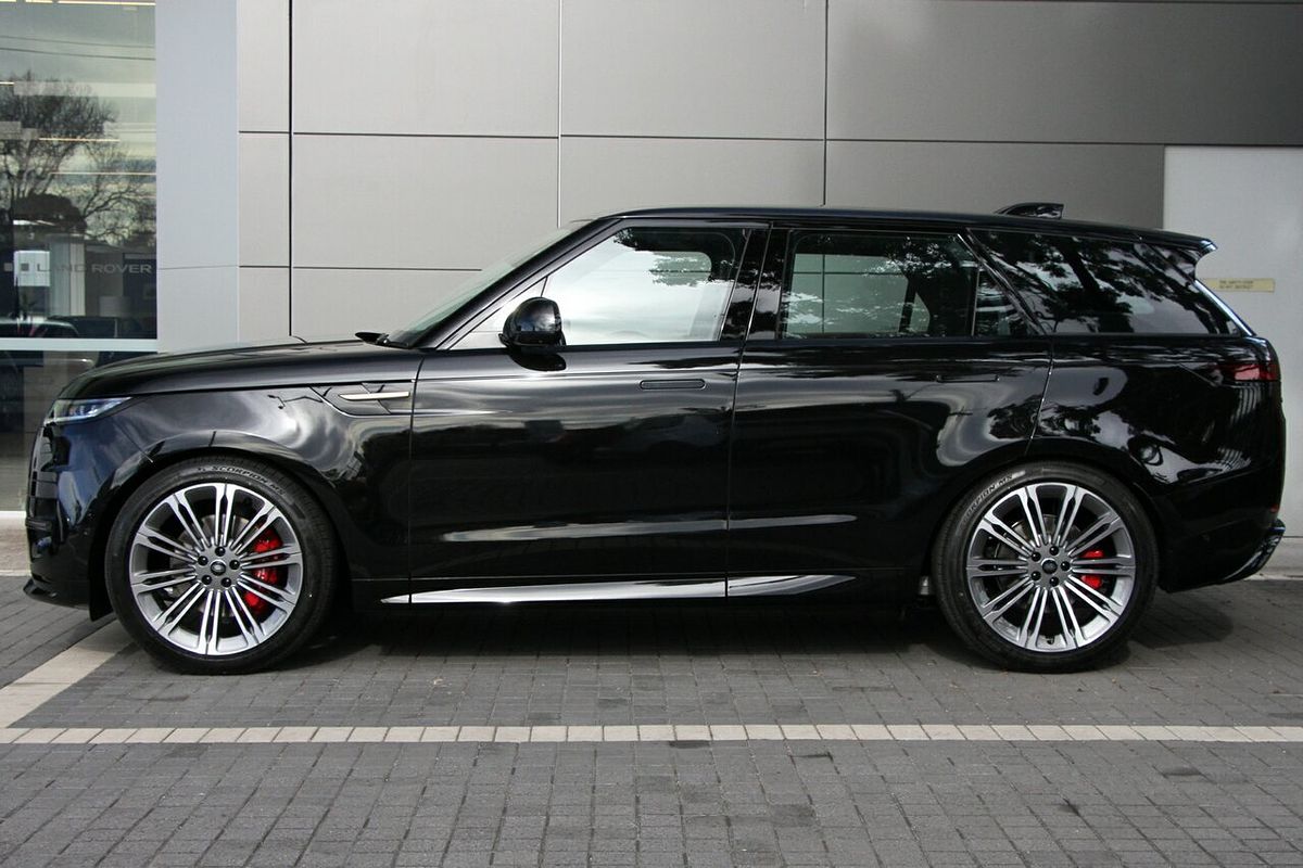 2025 Land Rover Range Rover Sport D250 Dynamic SE L461