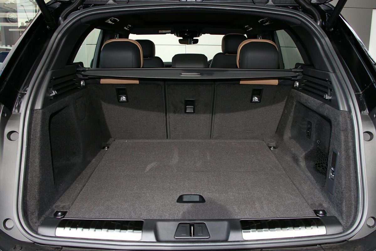 2025 Land Rover Range Rover Sport D250 Dynamic SE L461